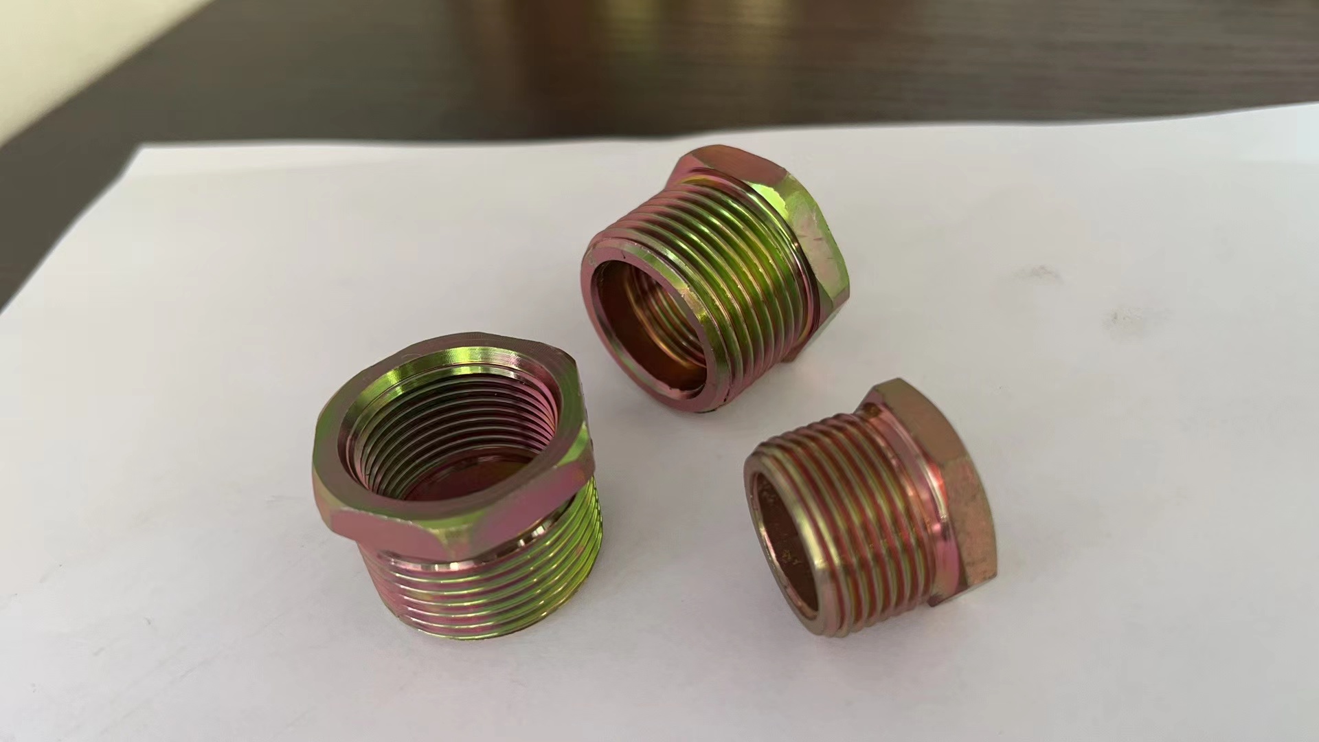 防爆压紧螺母：确保工业安全的关键元件